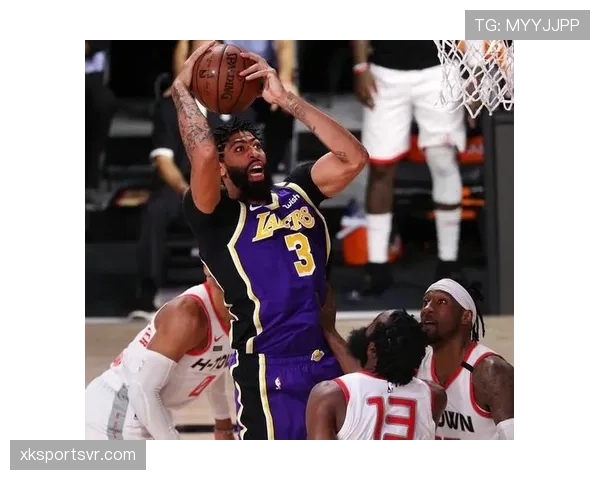 泰森·钱德勒无球掩护改变防守阵型，内线效率持续领跑